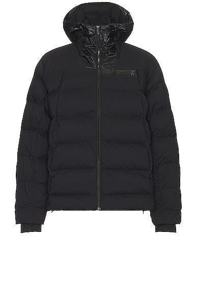 On Challenger Jacket Black. (also in M, S, XL/1X). Product Image