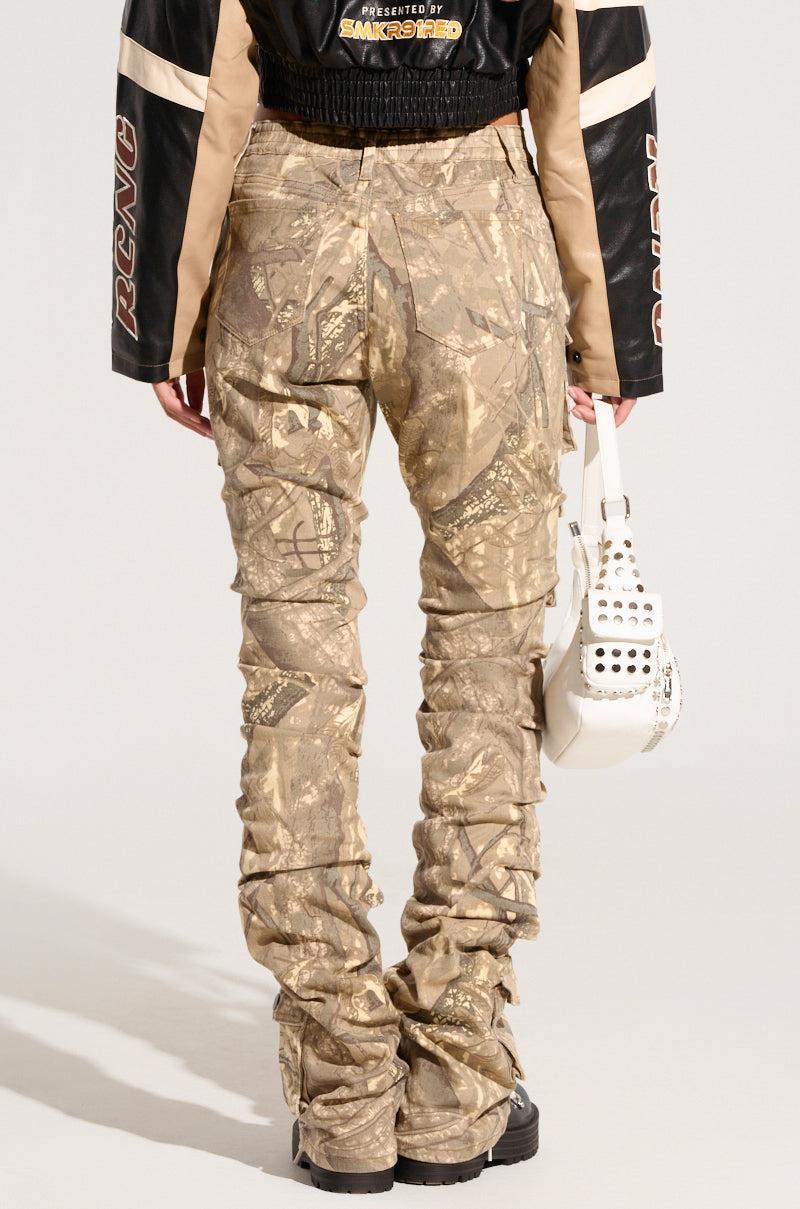 ALWAYS ON SOMETHING CAMO PANT Product Image