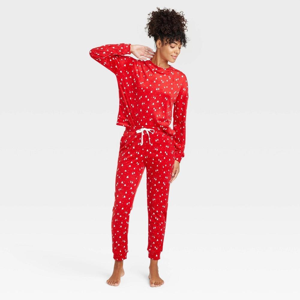 Women's Minky Fleece Pullover Top and Joggers Pajama Set - Auden™ Red/Trees M Product Image