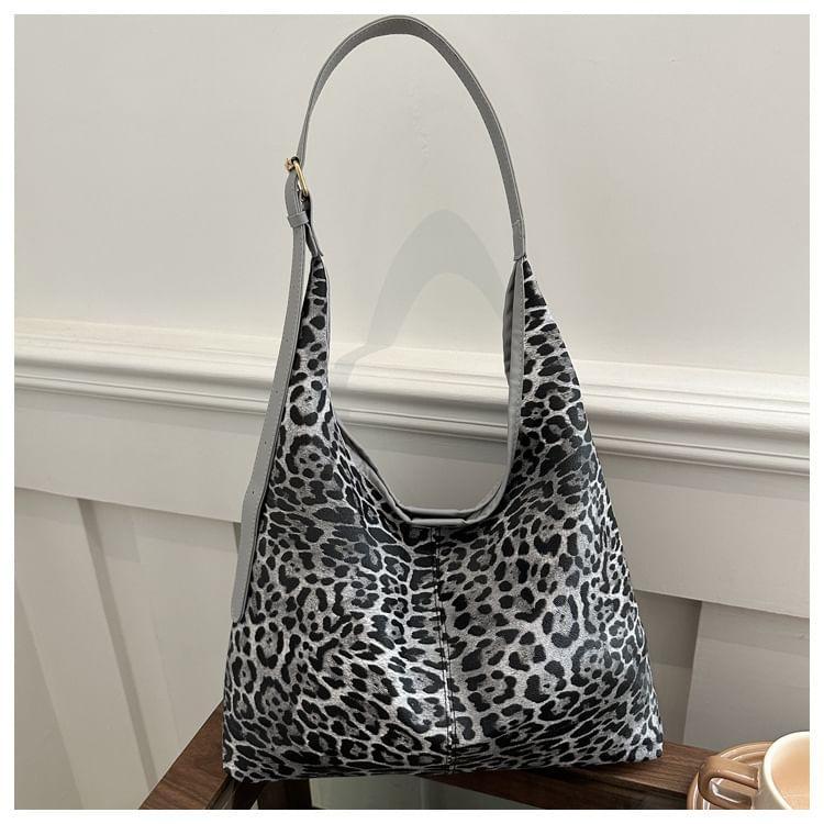 Leopard Print Faux Leather Tote Bag Product Image