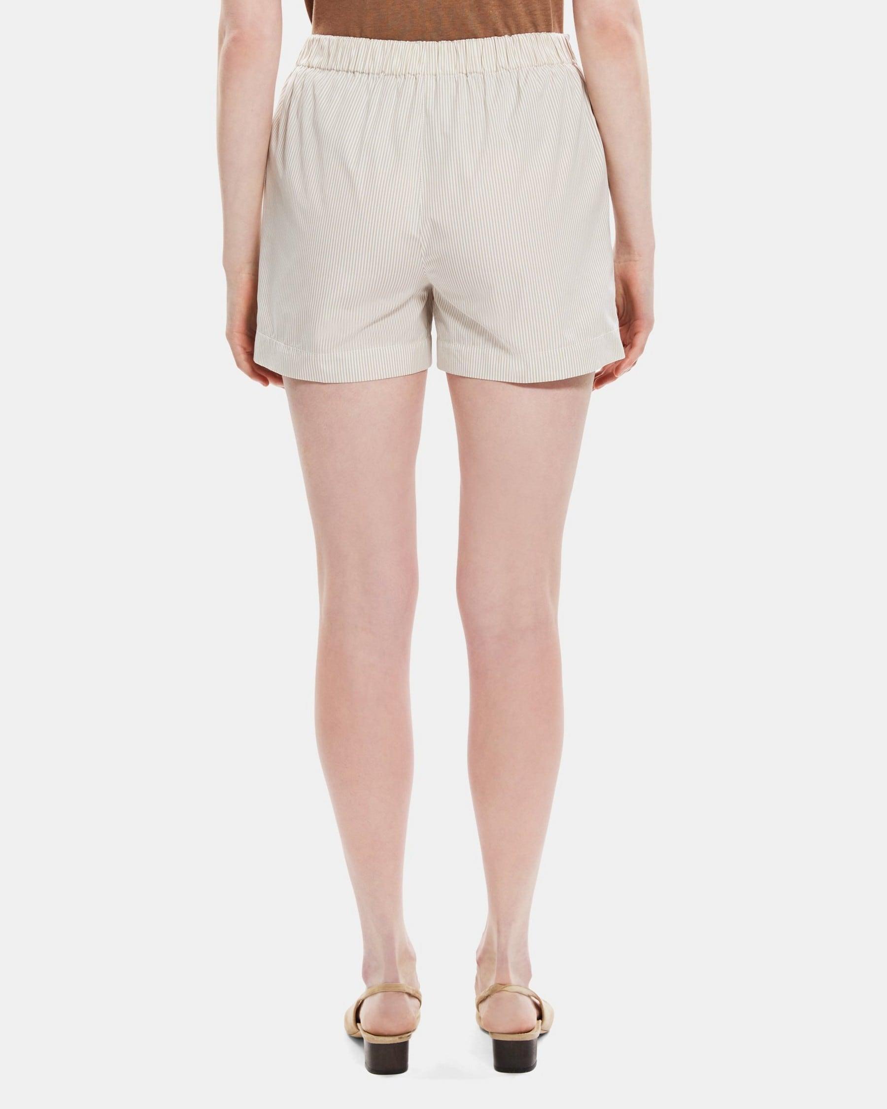 Pull-On Short in Cotton Product Image