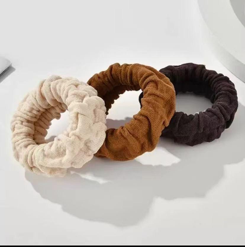 Set of 3: Plain Scrunchie Product Image