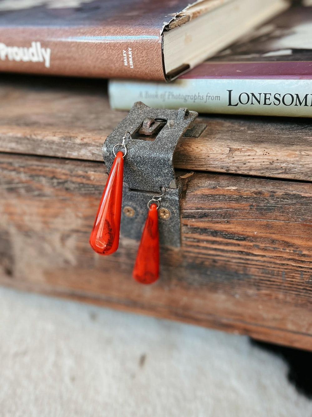 Thick Red Dangle Earrings Product Image