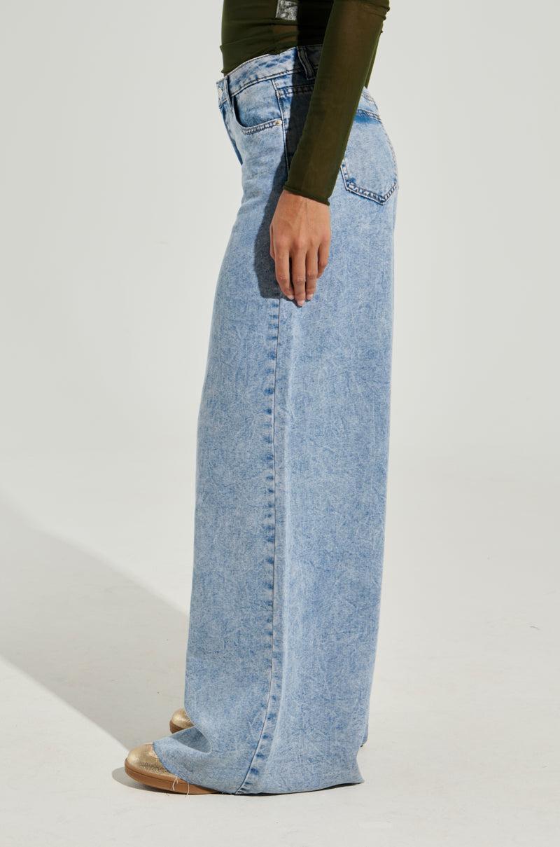 DREAMER WIDE LEG JEAN Product Image