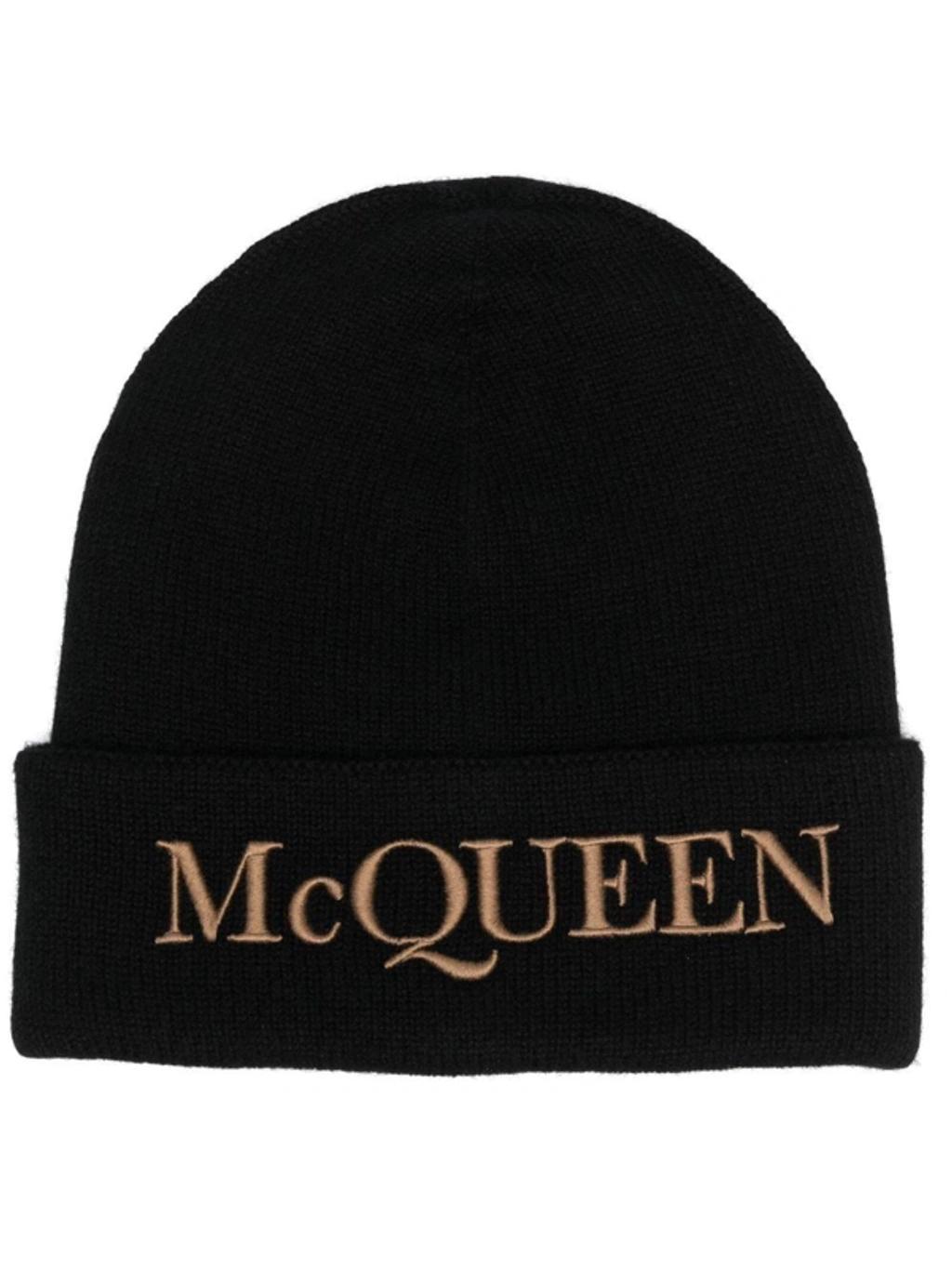 Embroidered Logo Cuffed Cashmere Beanie In Black Product Image