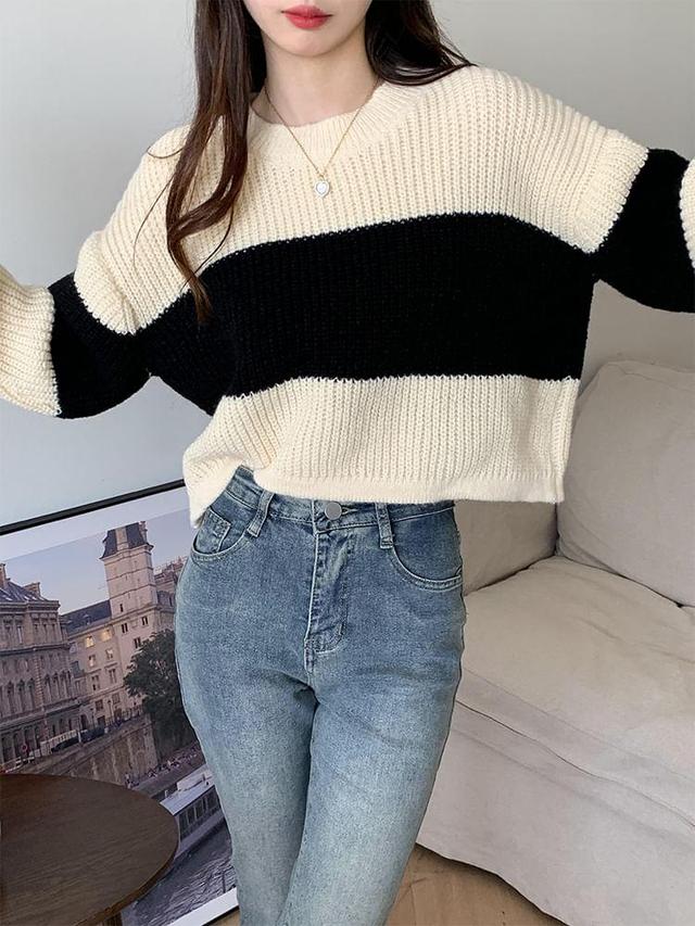 Drop Shoulder Round Neck Striped Crop Sweater Product Image