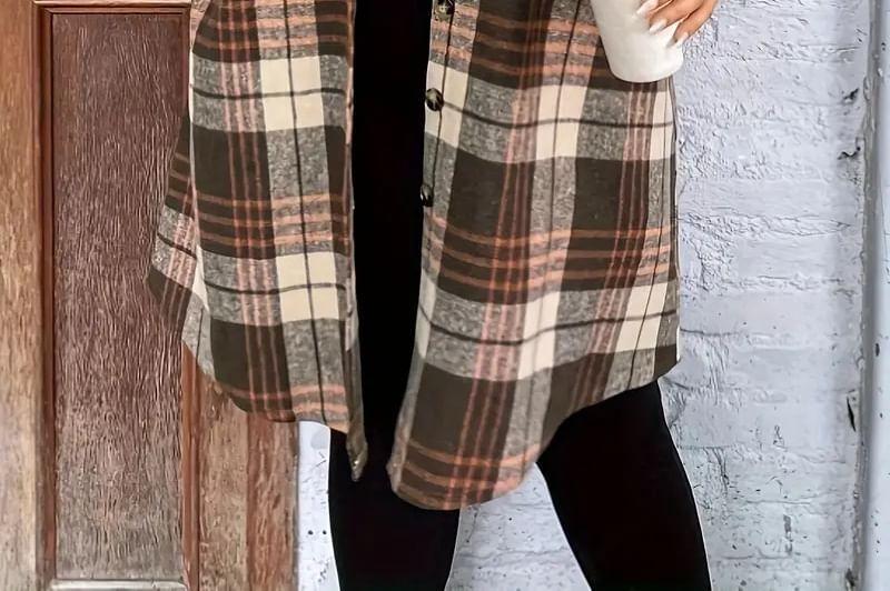 Plus Size Long-Sleeve Plaid Tunic Shirt Product Image