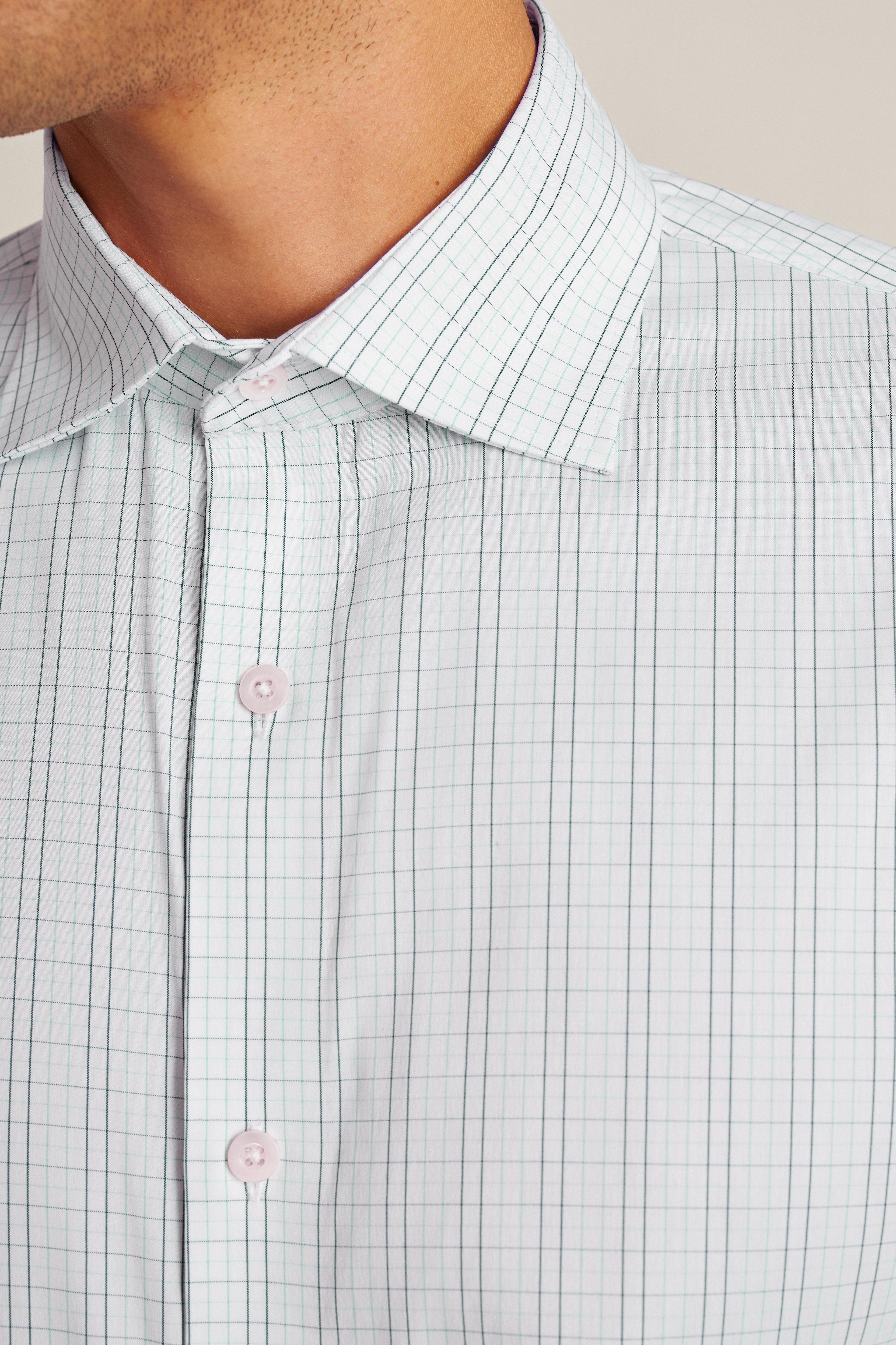 Jetsetter Stretch Dress Shirt Product Image