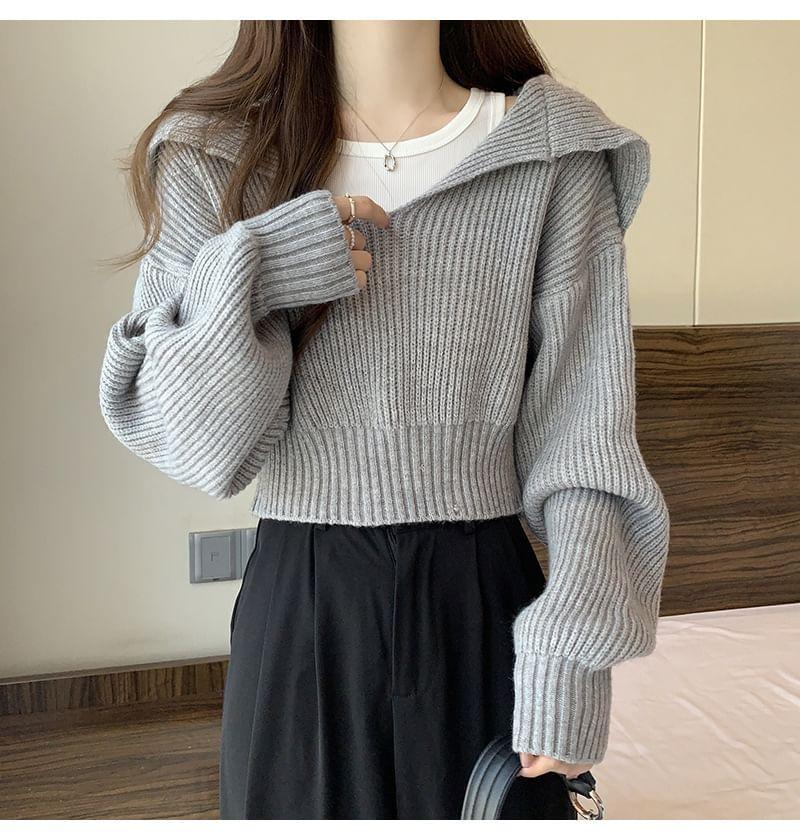 Cropped Sailor-Collar Loose Knit Sweater Product Image