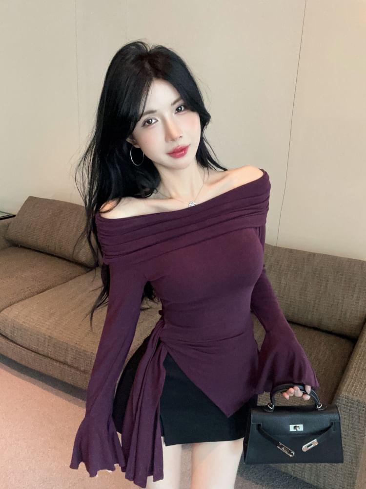 Flared-Sleeve Off-Shoulder Plain Asymmetrical Tee Product Image