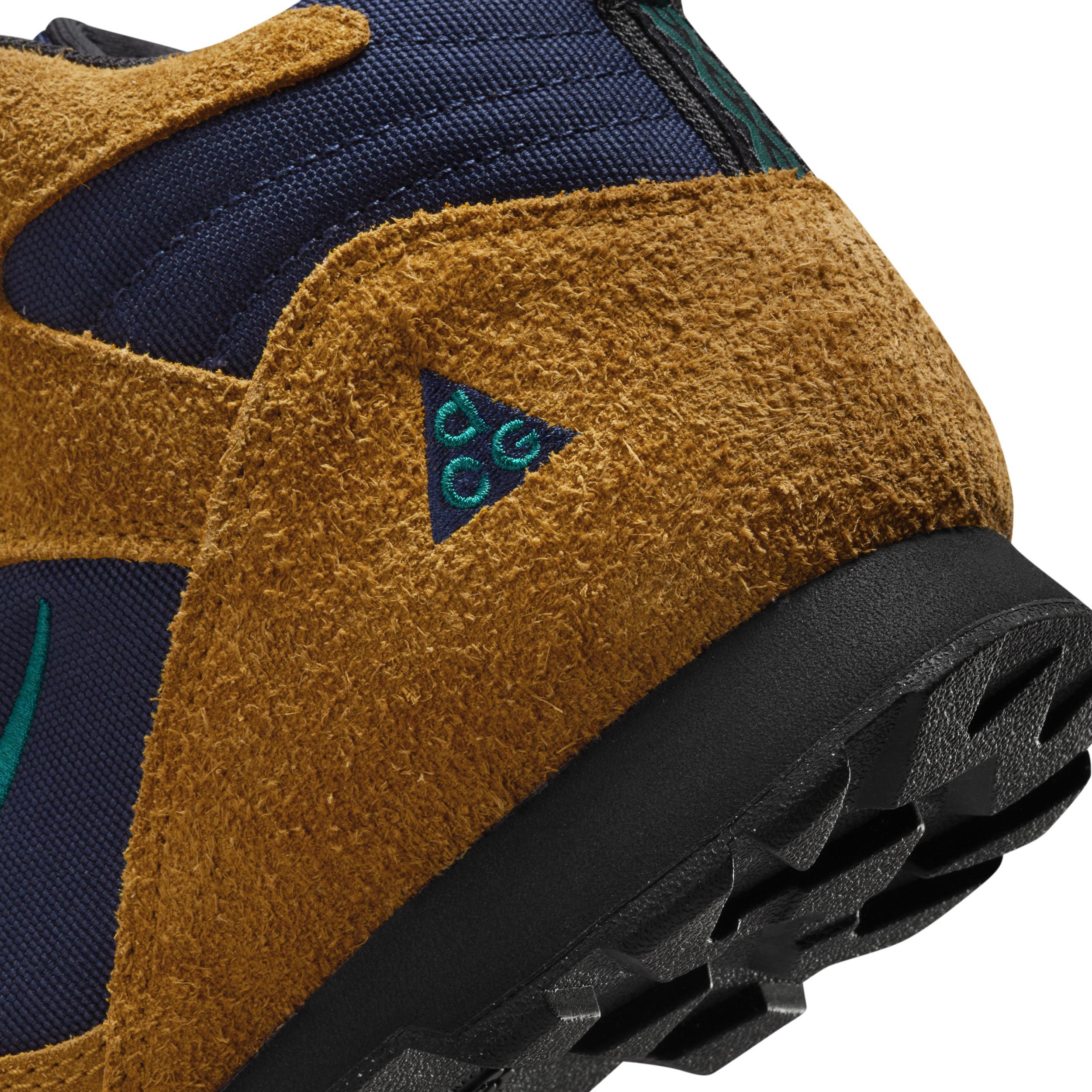 Men's Nike ACG Torre Mid Waterproof Shoes Product Image