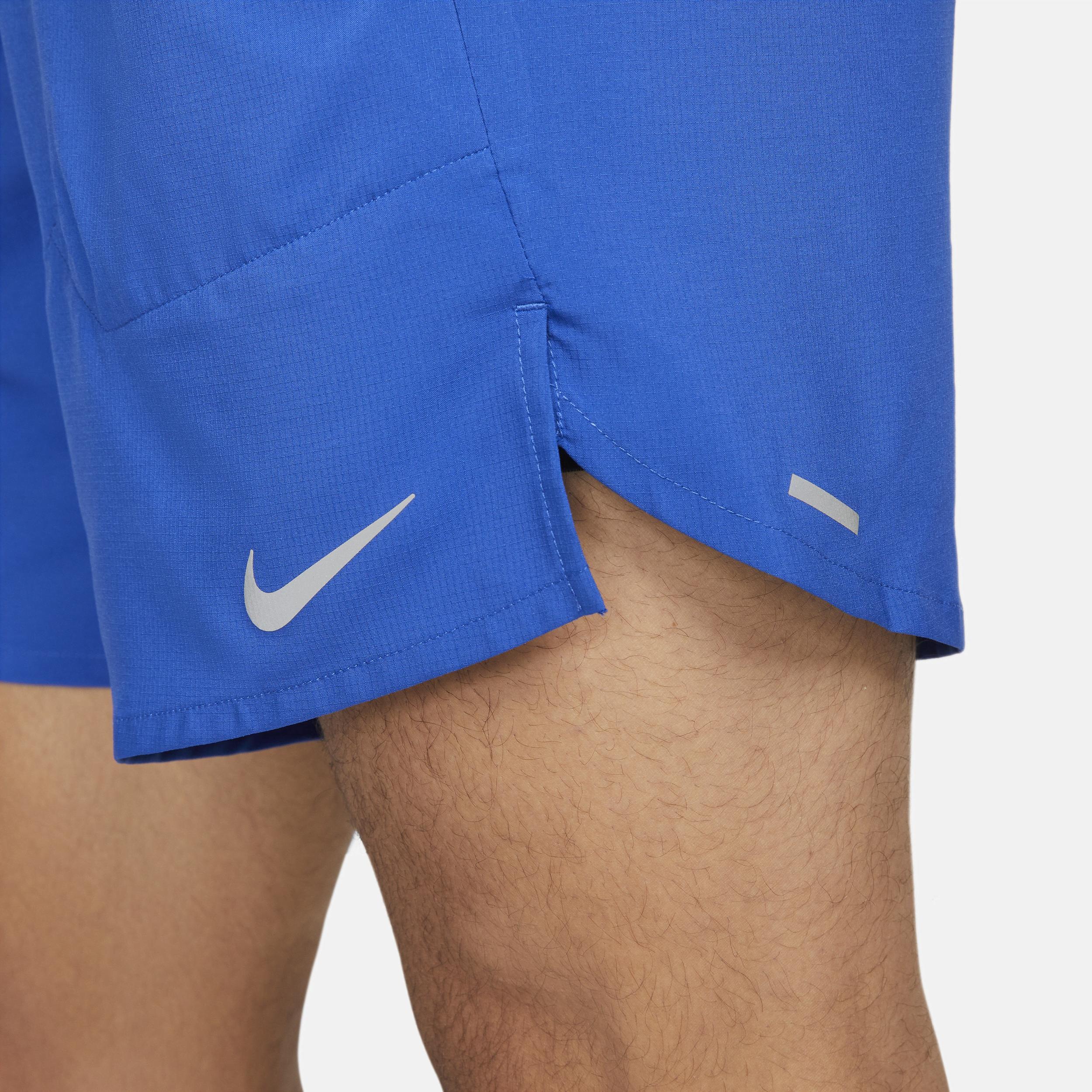 Nike Men's Stride Dri-FIT 7" 2-in-1 Running Shorts Product Image