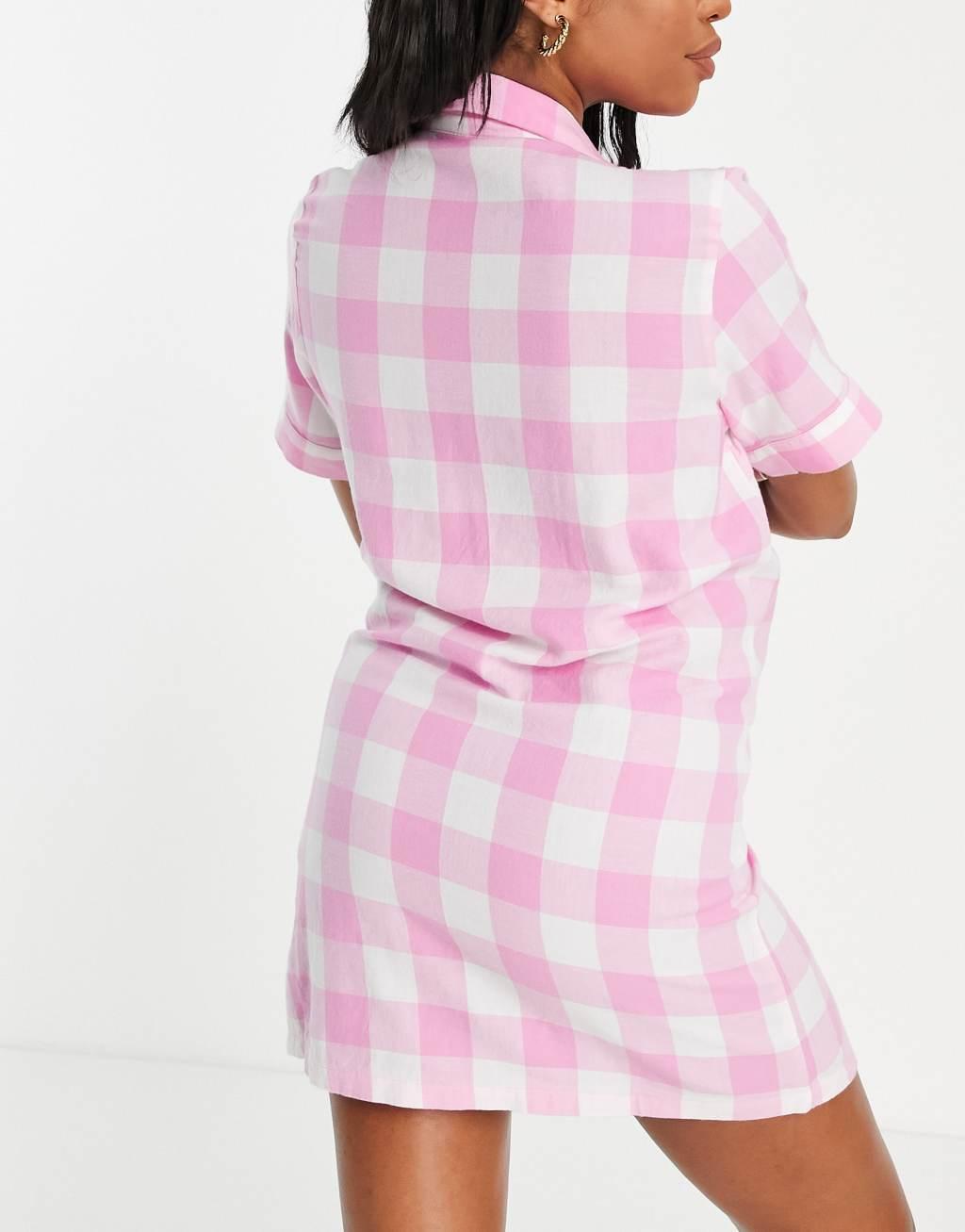 Pieces Maternity nightshirt in pink gingham Product Image