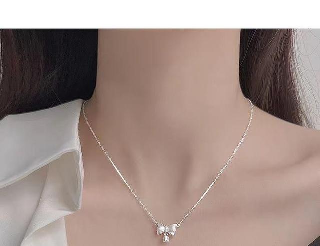 925 Sterling Silver Bow Pendant Necklace Product Image