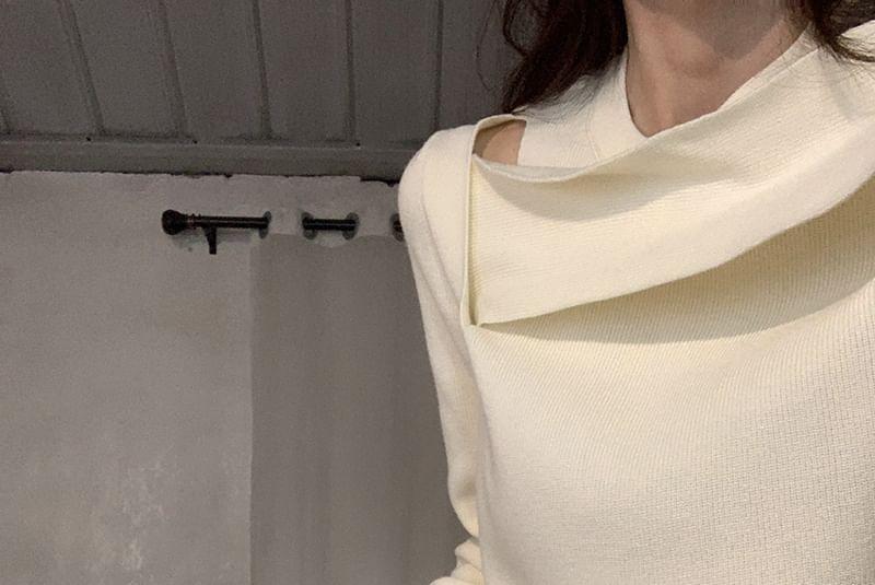 Mock Two-Piece Long-Sleeve Round Neck Plain Cutout Knit Top Product Image