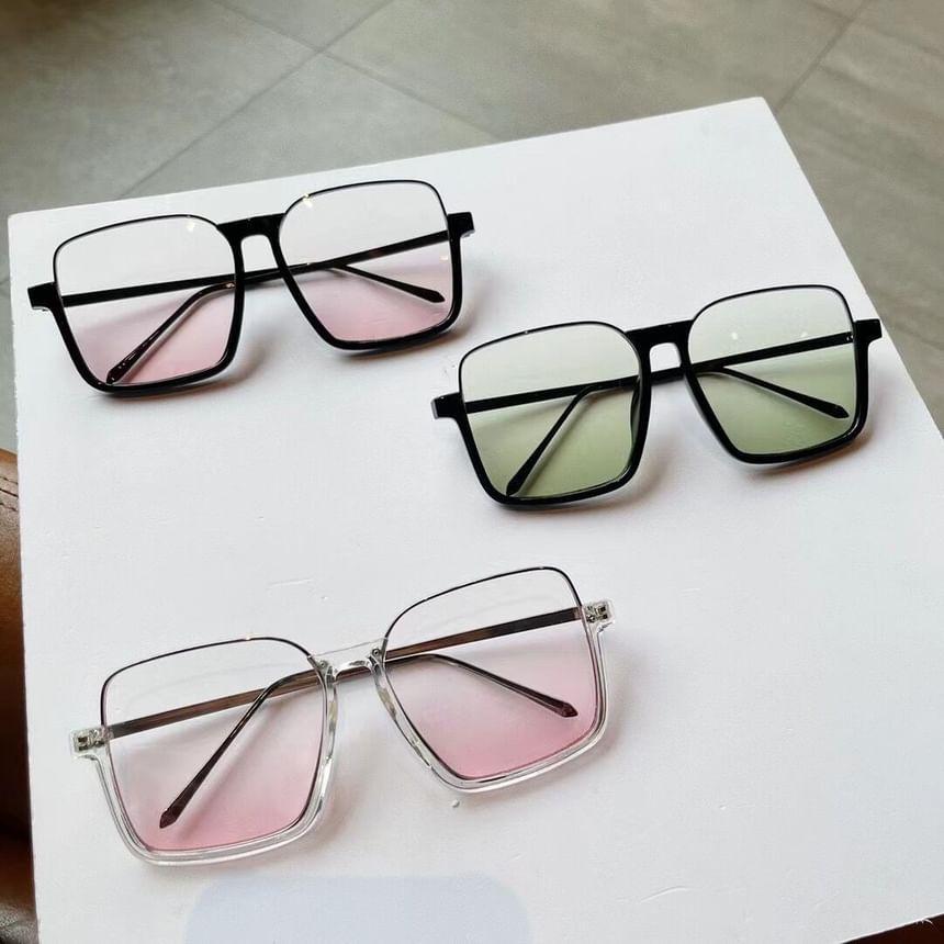 Square Frame Sunglasses Product Image