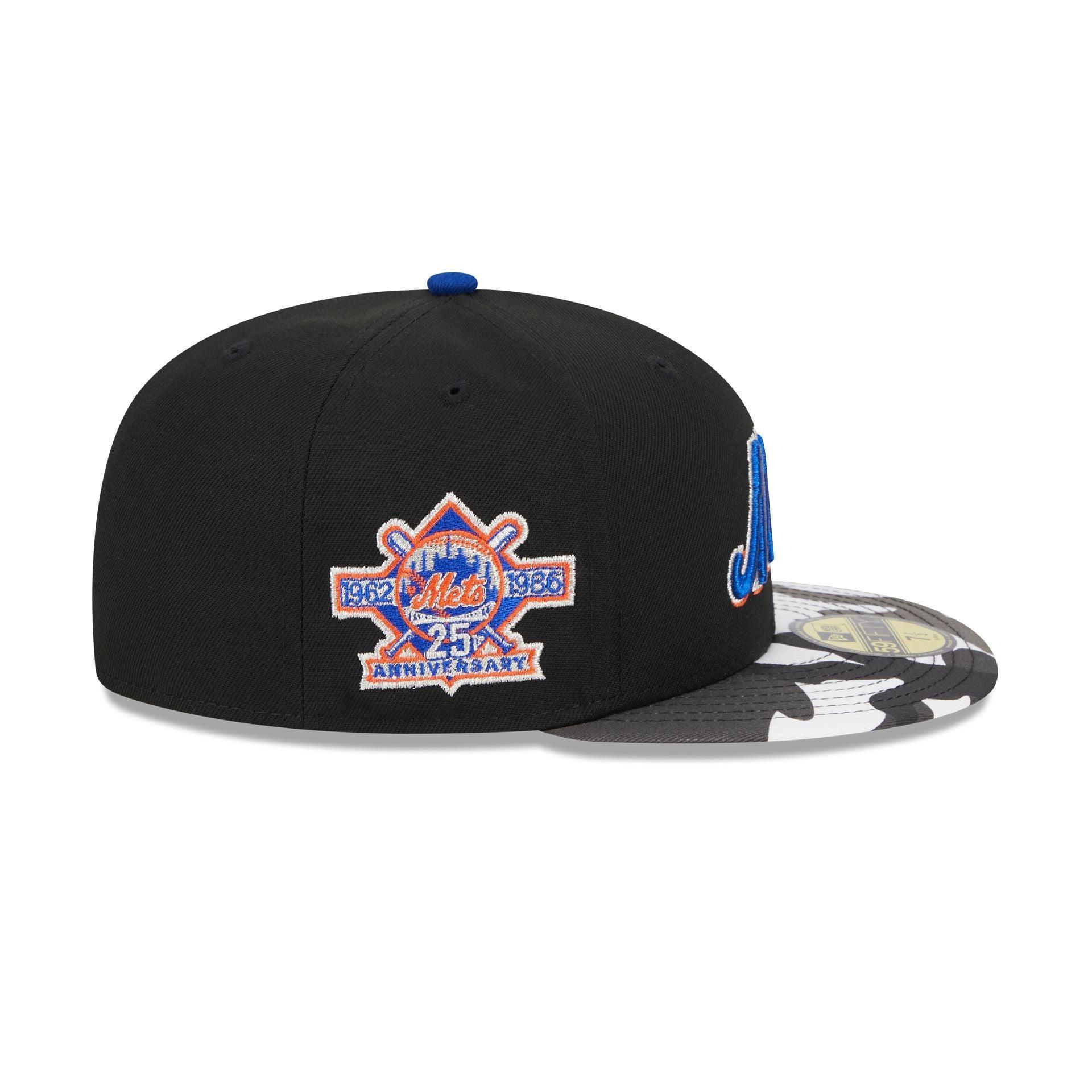 New York Mets Metallic Camo 59FIFTY Fitted Hat Male Product Image