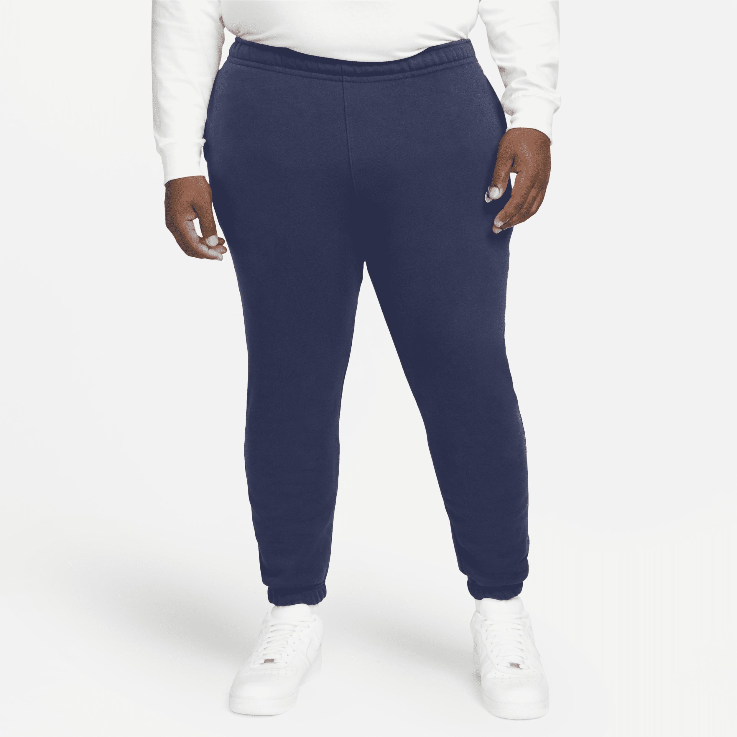 Nike NSW Club Pant in Navy. Product Image