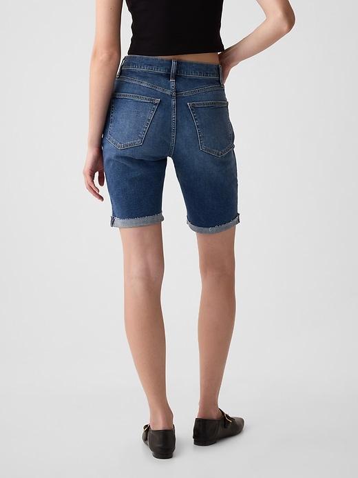 9" High Rise Bermuda Shorts Product Image