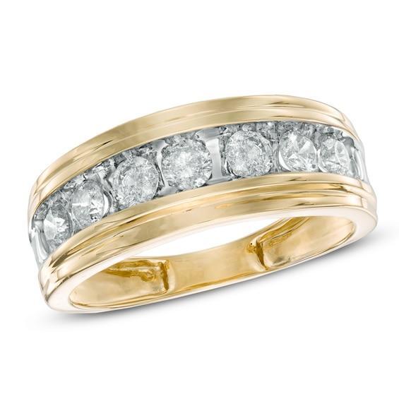 Men's 1 CT. T.w. Diamond Comfort Fit Band in 10K Gold Product Image