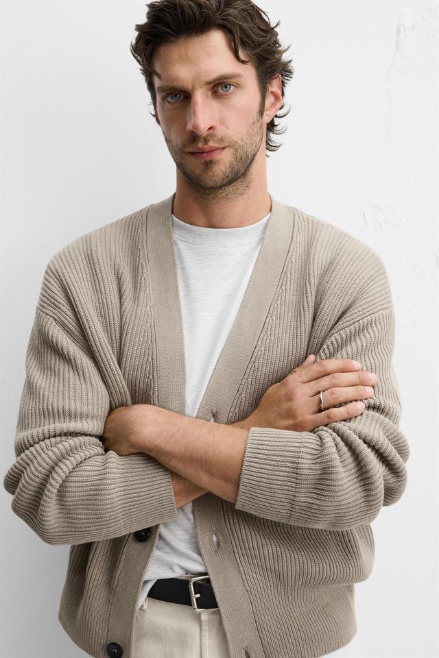 CONTRAST INTARSIA CARDIGAN Product Image