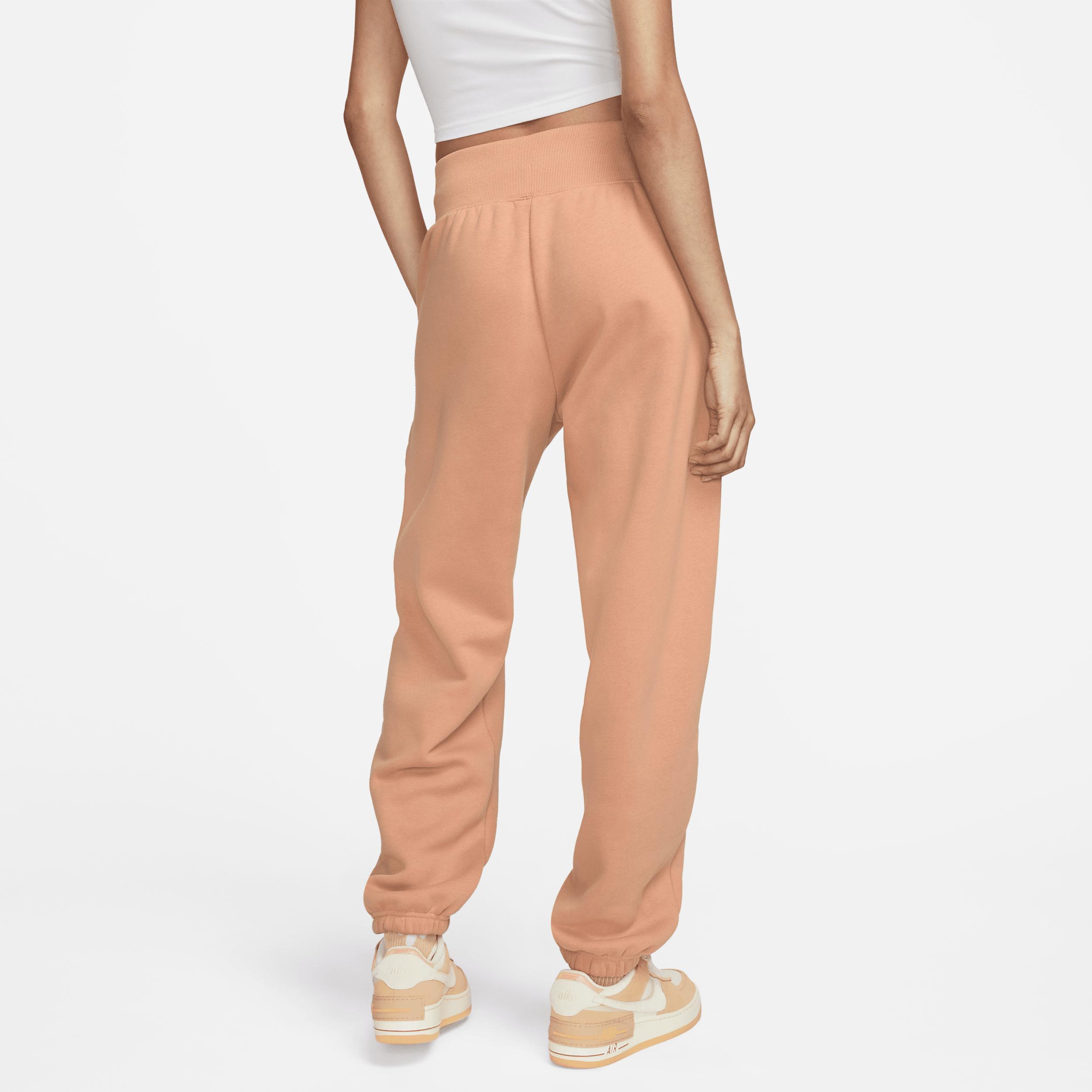 Women's Nike Sportswear Phoenix Fleece High-Waisted Oversized Sweatpants Product Image