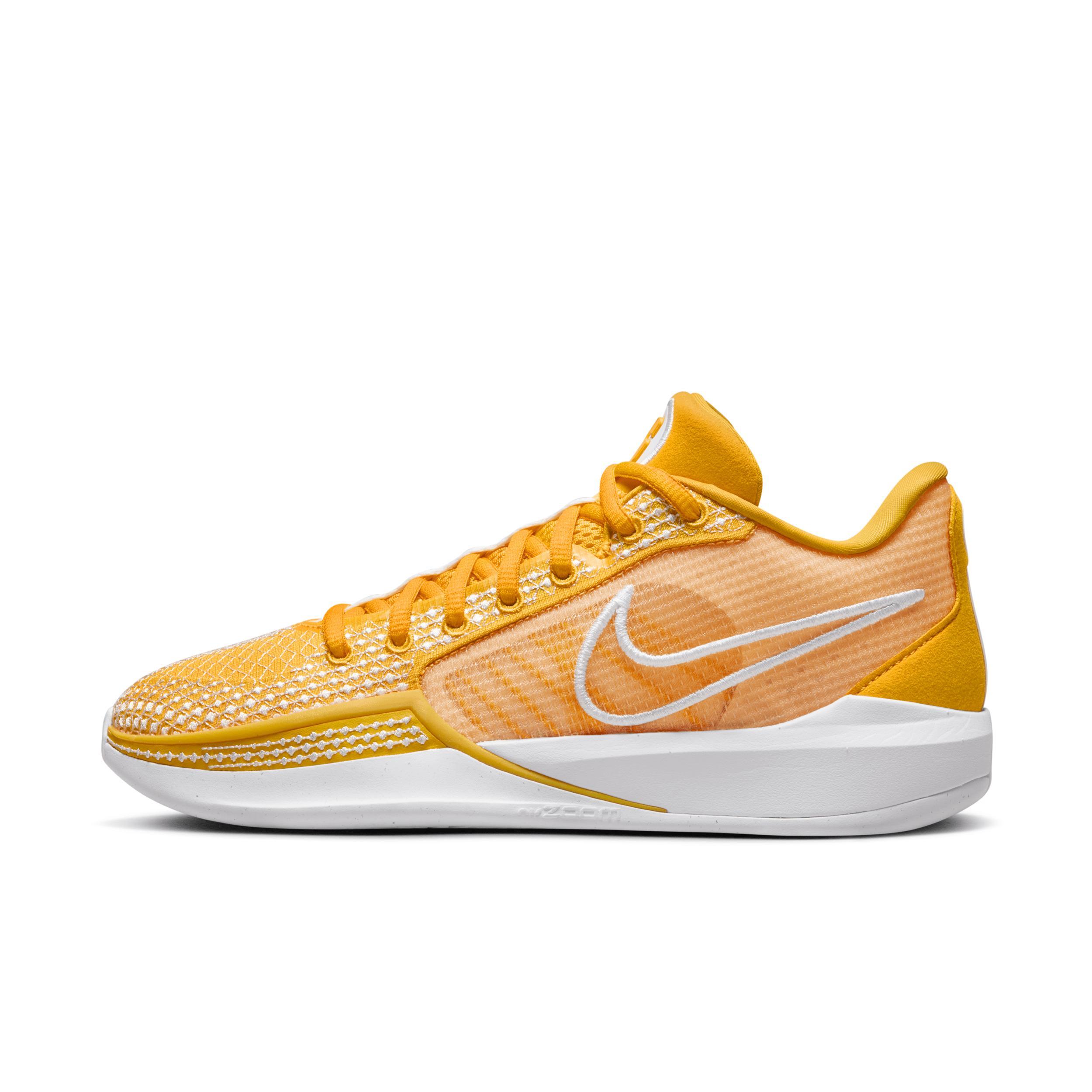 Nike Womens Sabrina 1 Basketball Shoes Product Image