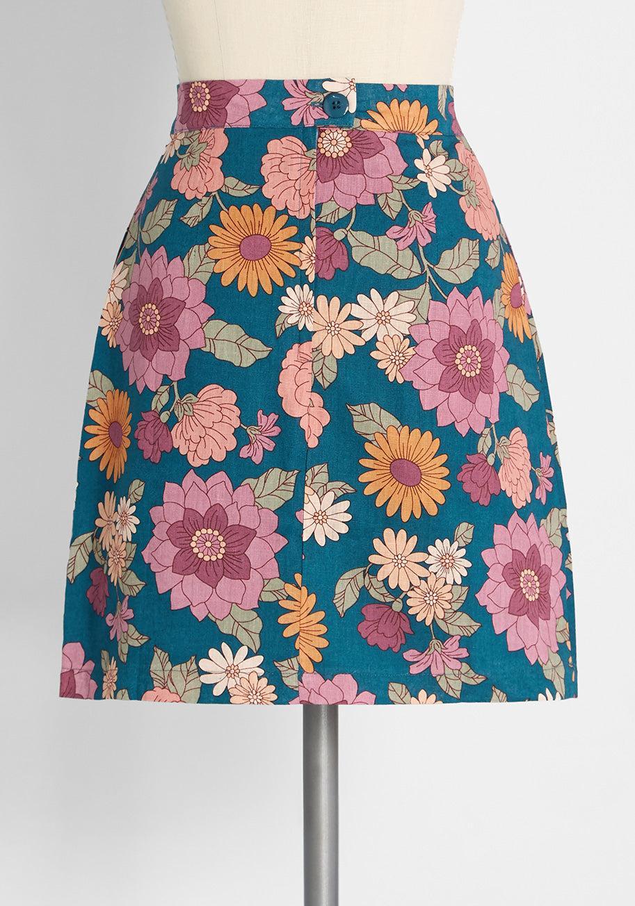 ModCloth x Princess Highway Floral Mini Skirt Product Image