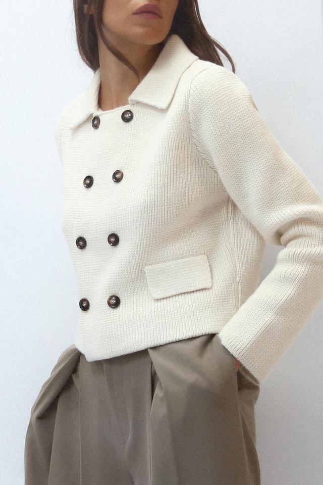 BASIC BUTTONED KNIT CARDIGAN Product Image