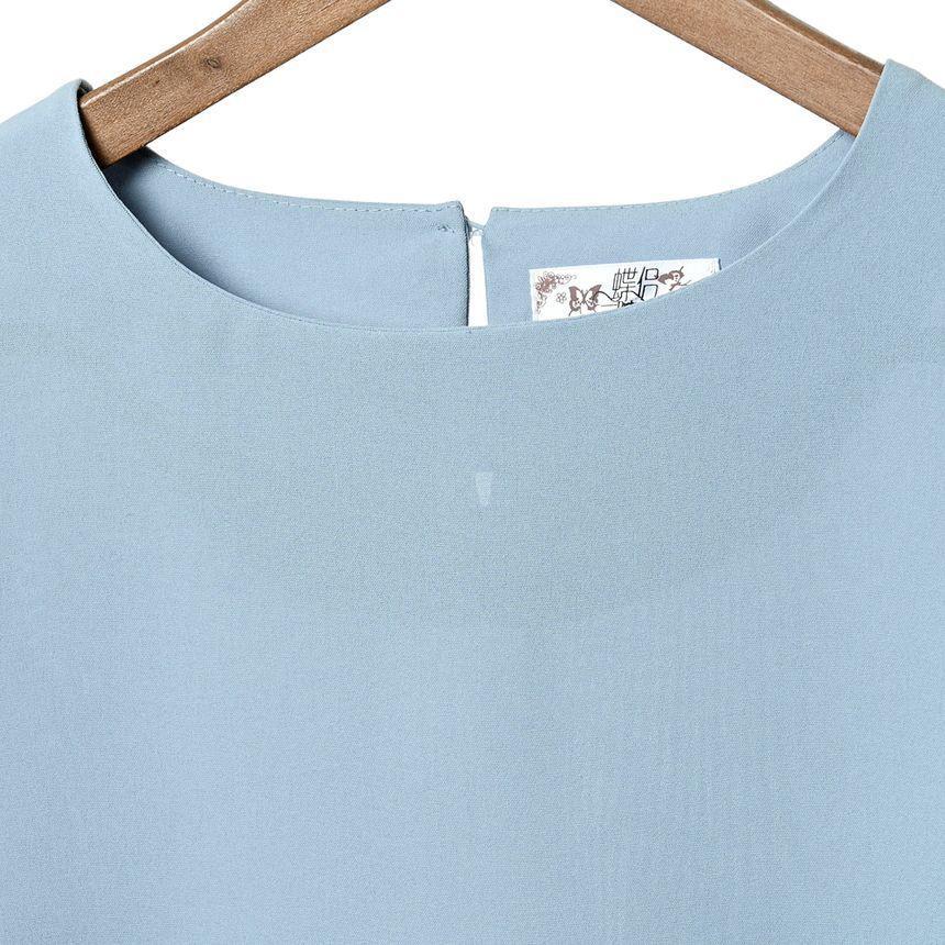 Long-Sleeve Plain Blouse Product Image