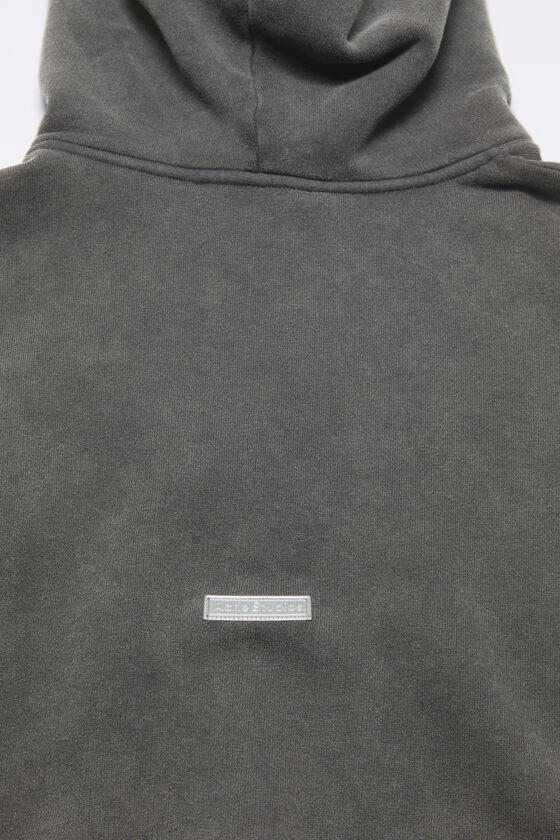 Hooded sweater logo patch Product Image