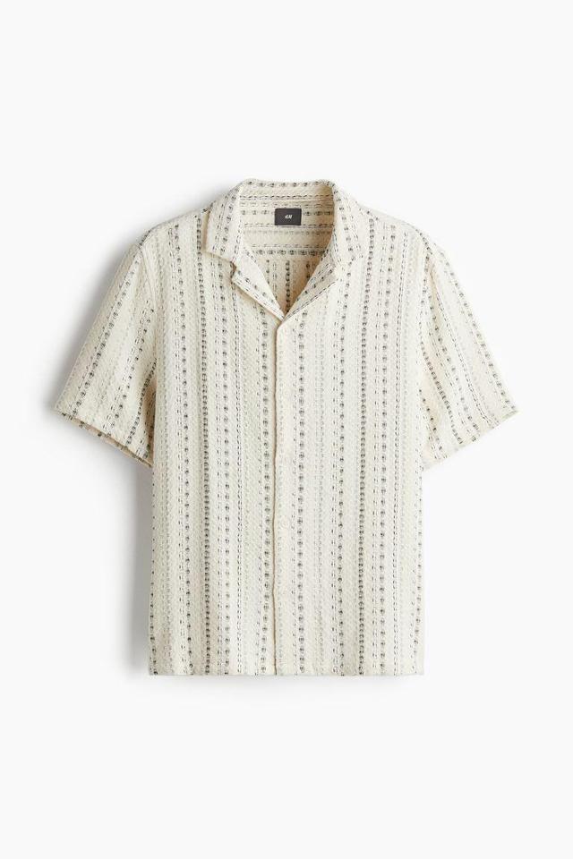 Regular Fit Textured Resort Shirt Product Image