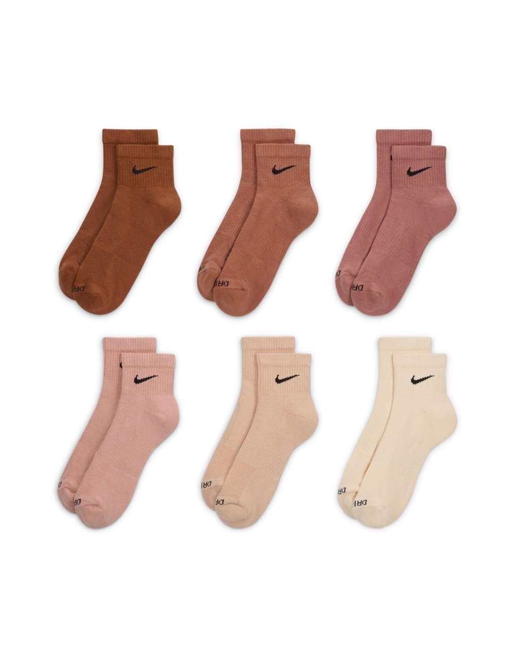 Nike Training Everyday Plus Cushioned 6 pack ankle socks in brown and beige Product Image