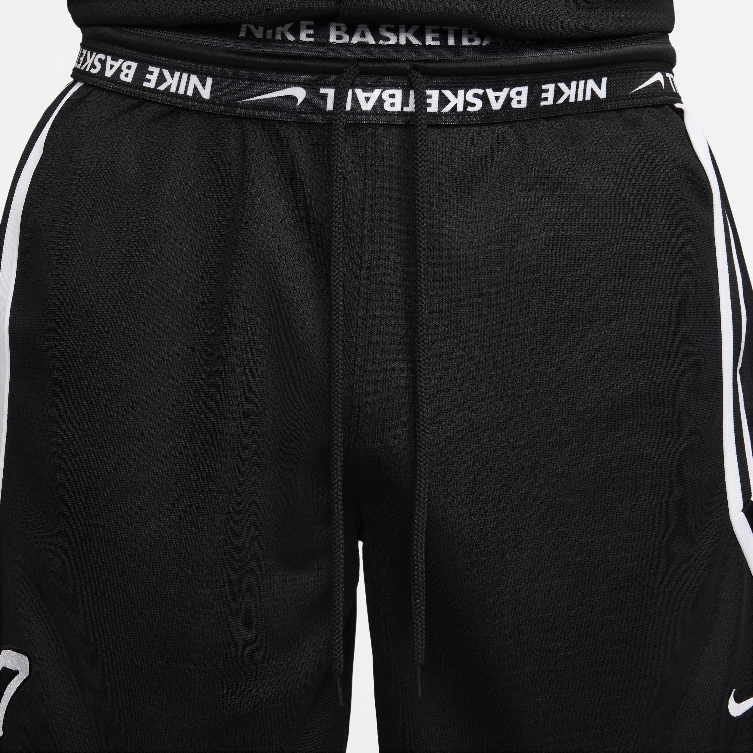 Nike Men's DNA Crossover Dri-FIT 8" Basketball Shorts Product Image