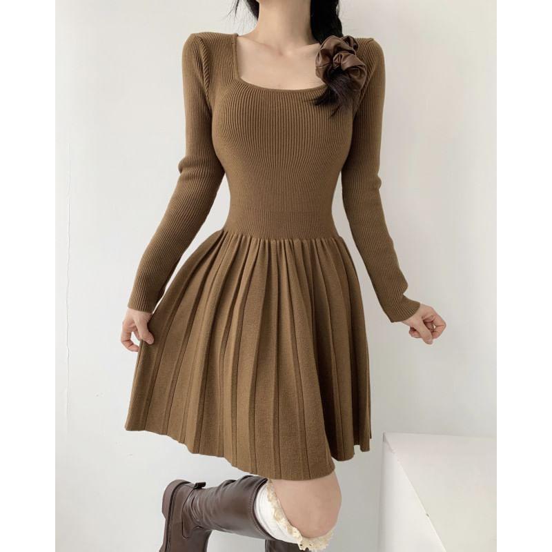 Long-Sleeve Square Neck Accordion Pleated Mini A-Line Knit Dress Product Image