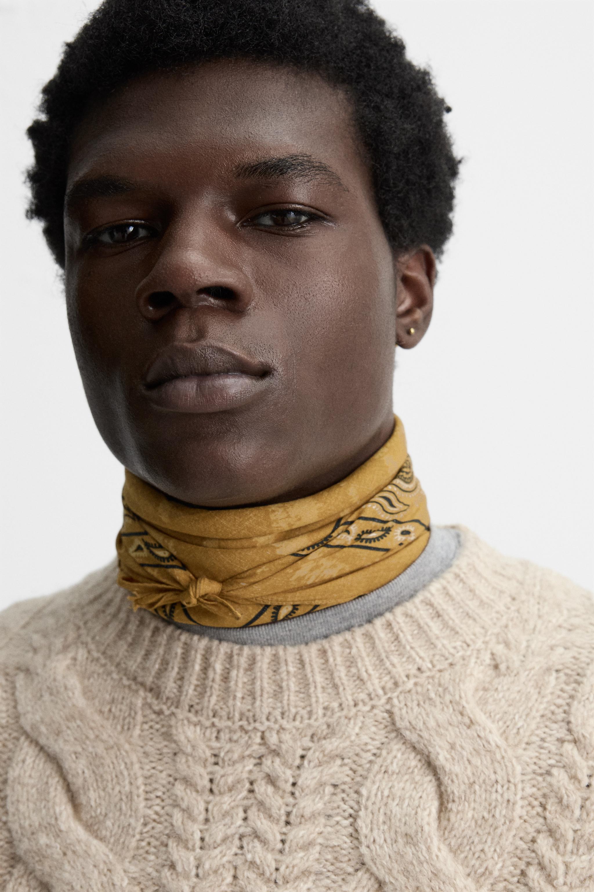 TEXTURED CABLE KNIT SWEATER Product Image