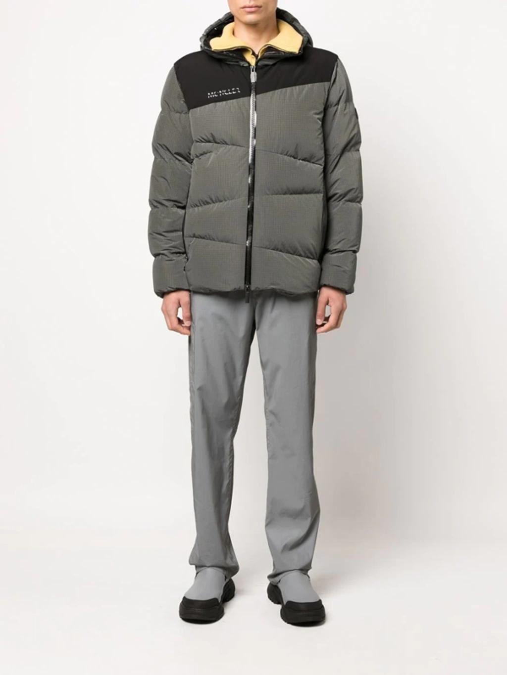 Gray Tacana Short Down Jacket In Grey Product Image