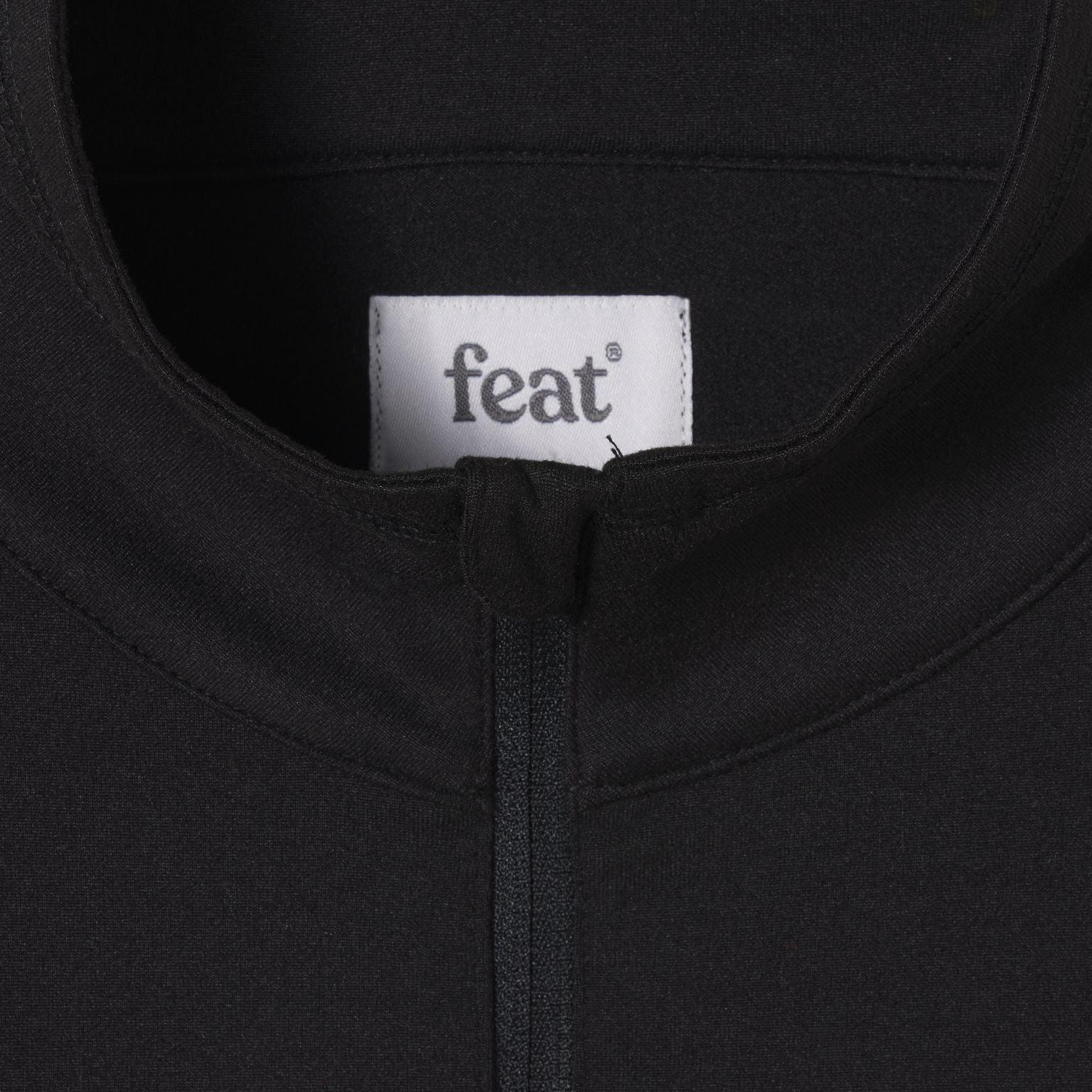 Women's Roam 1/4 Zip Product Image