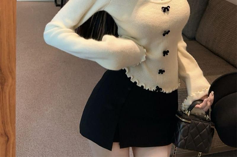 Long-Sleeve Scoop Neck Bow Lettuce Edge Knit Top Product Image