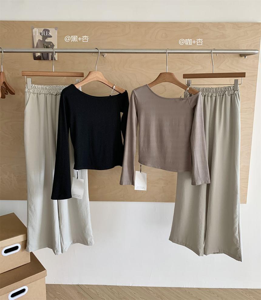 Set: Long-Sleeve Cold Shoulder Plain Ruched Top + Mid Waist Plain Wide Leg Pants Product Image