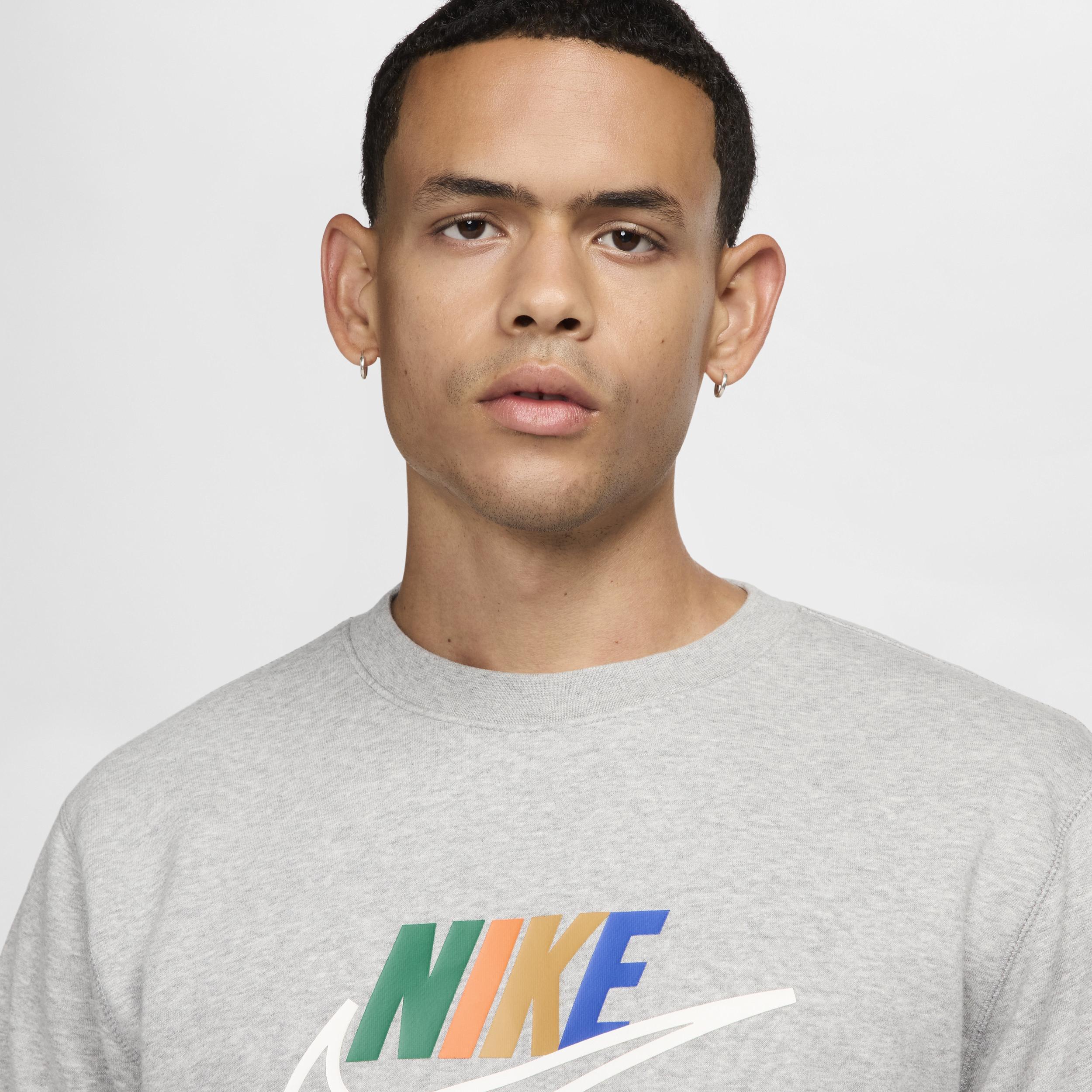 Nike Men's Club Fleece Crew Product Image