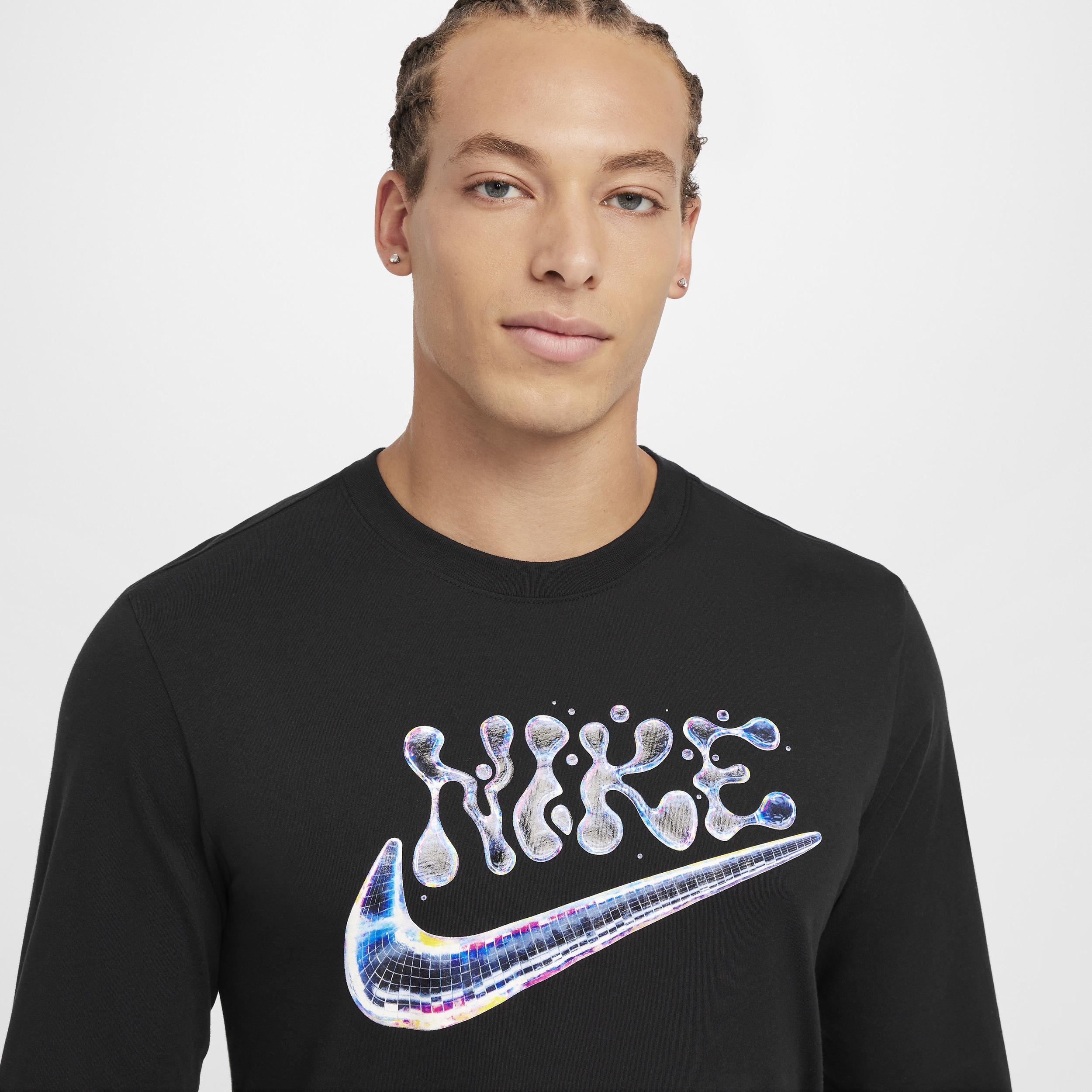 Men's Nike Sportswear Club Long-Sleeve T-Shirt Product Image