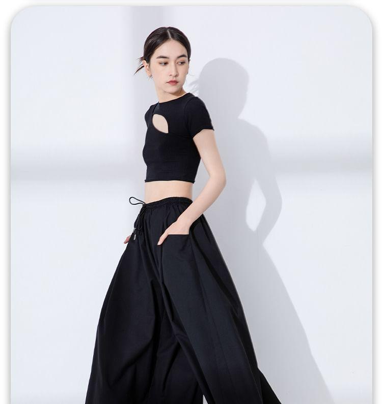 Drawstring Waist Plain Cropped Culottes Product Image