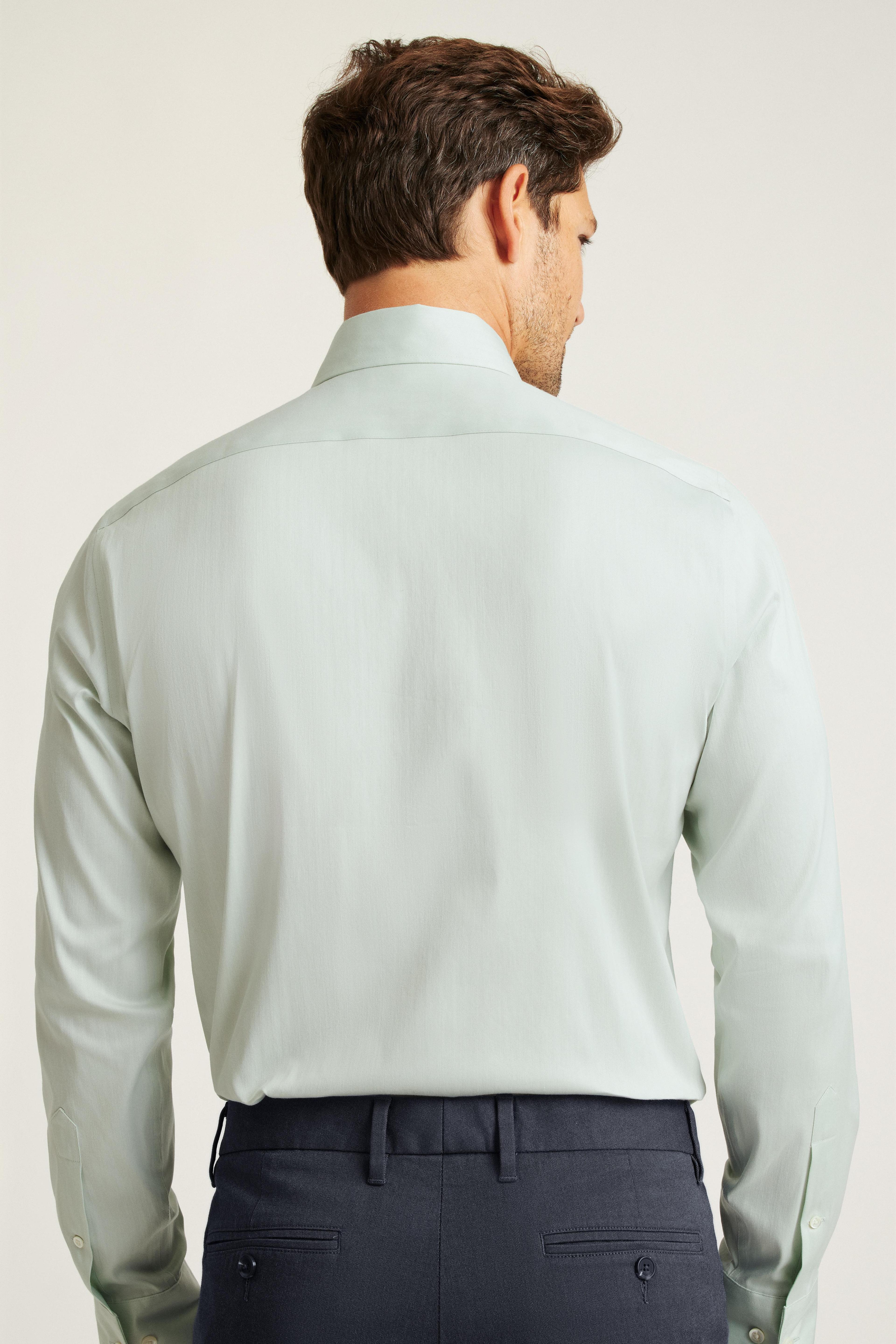 Jetsetter Stretch Dress Shirt Product Image