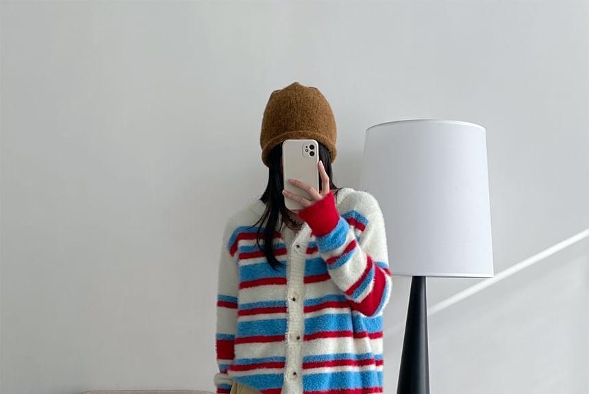 Round Neck Striped Crop Cardigan Product Image