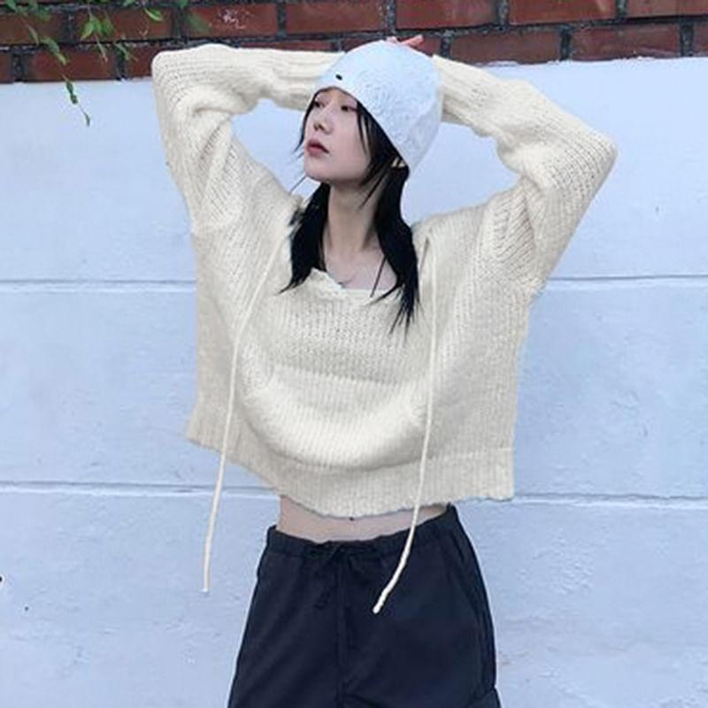 Long Sleeve V-Neck Knitted Cropped Hoodie Product Image