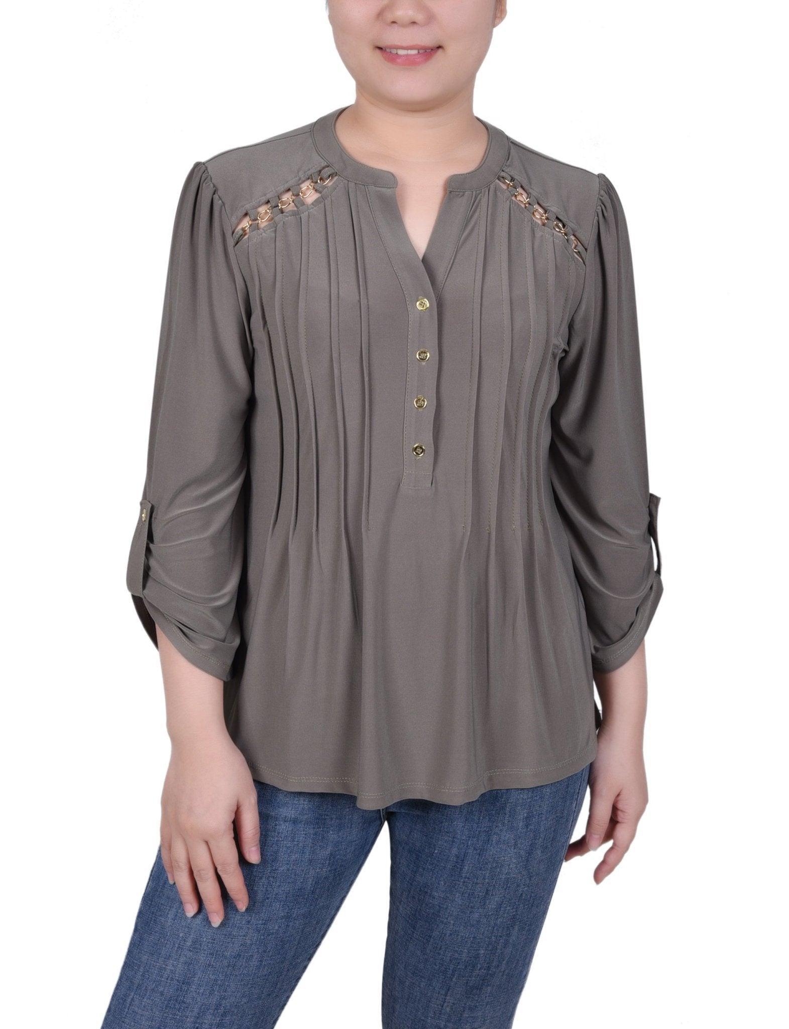 Pintuck Front Top With Chain Details - Petite Product Image