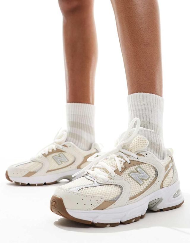 New Balance 530 sneakers with gum sole in beige Product Image