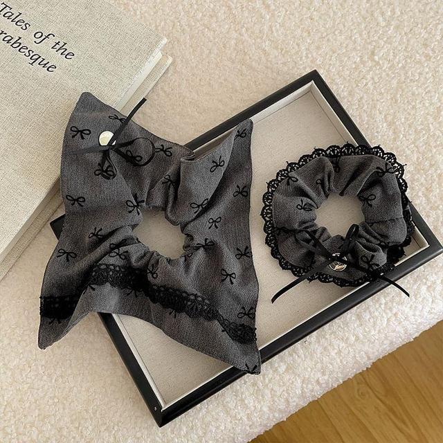 Bow Print Scrunchie Product Image