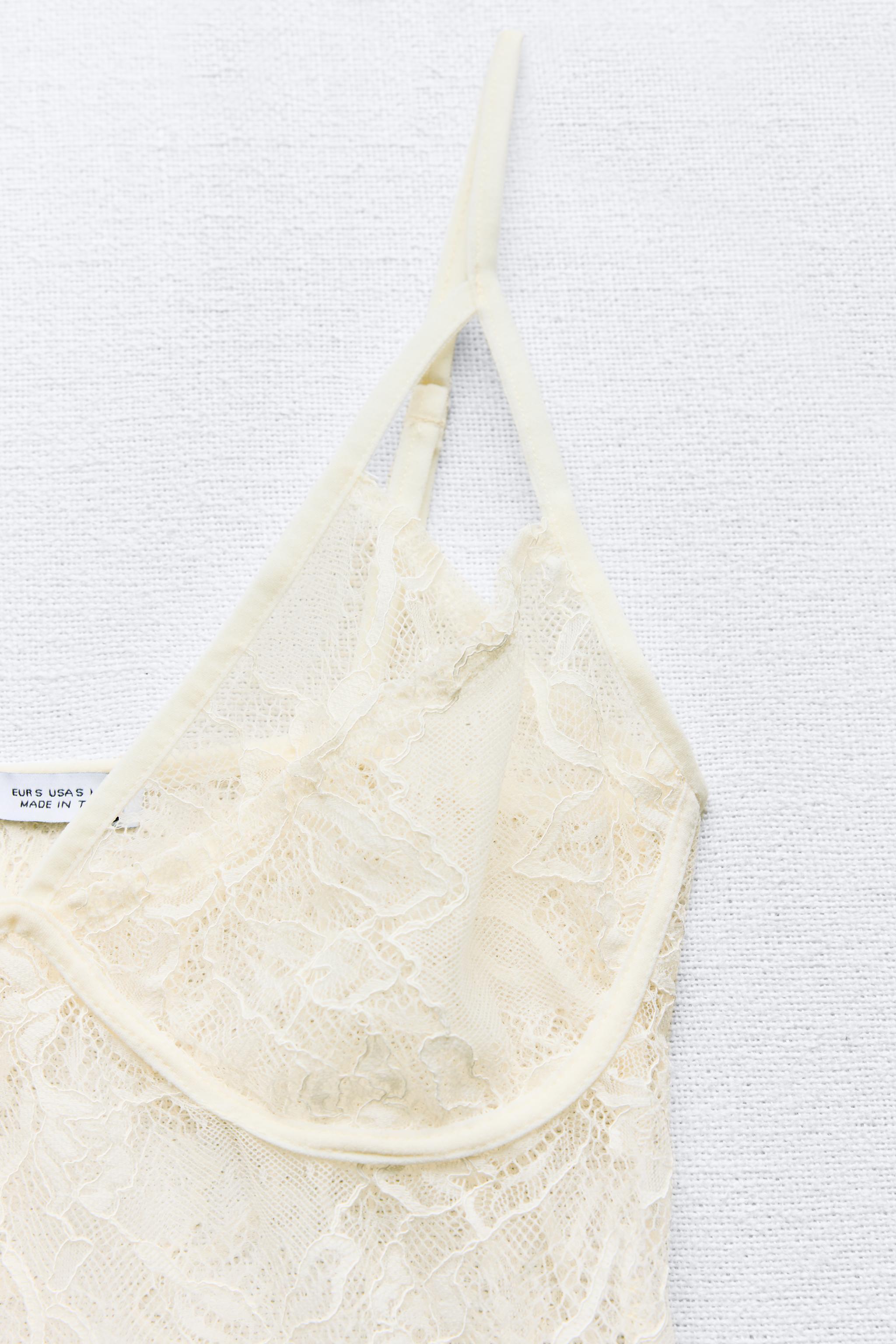 LACE BODYSUIT Product Image